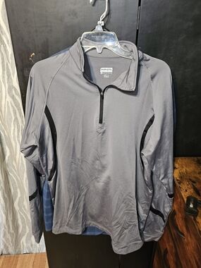 ❤️ GUC Mens Size Medium Augusta Sportswear Men’s Gray Quarter-Zip Pullover